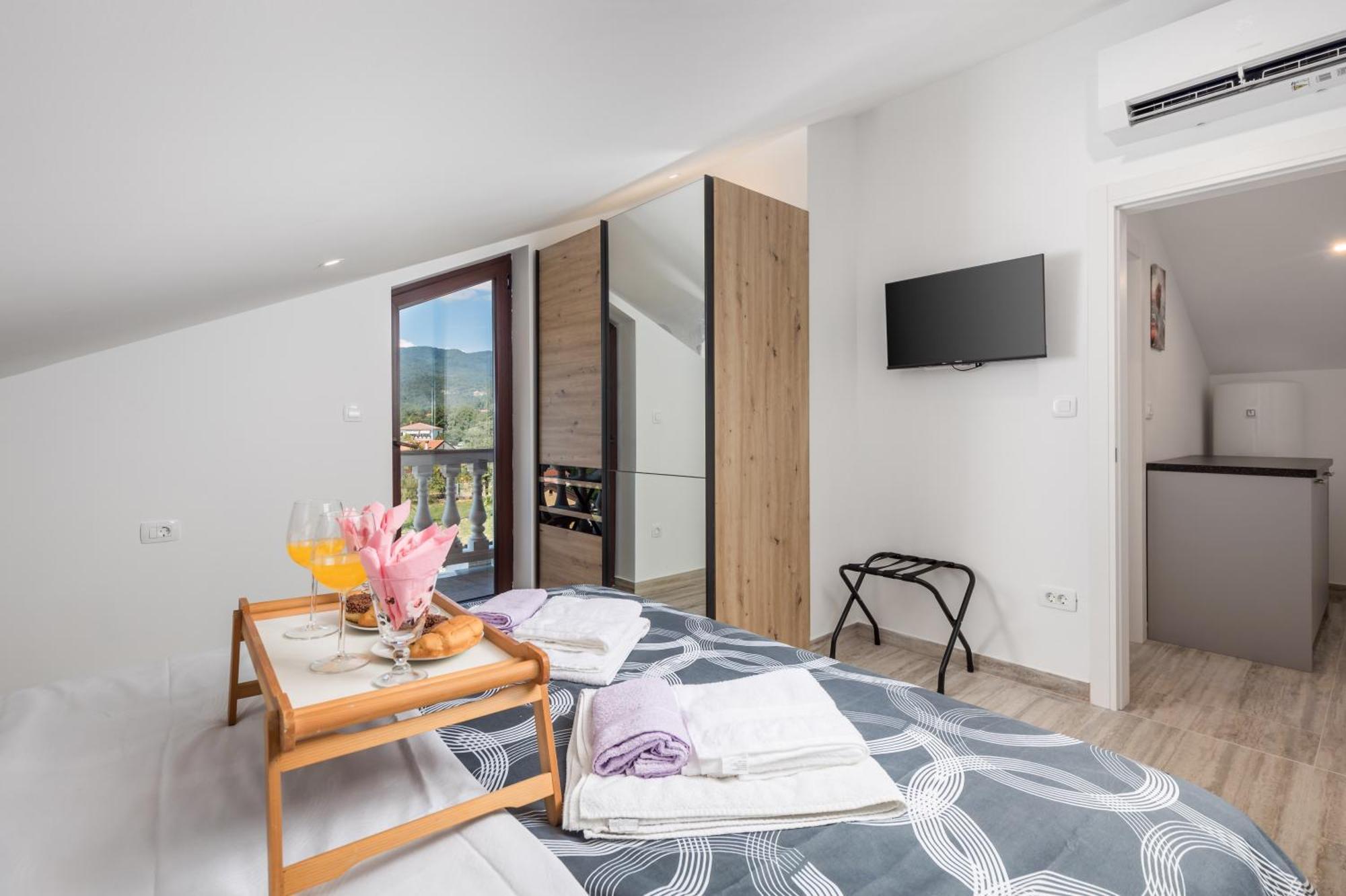 Apartmani Jurina Kastav Ngoại thất bức ảnh